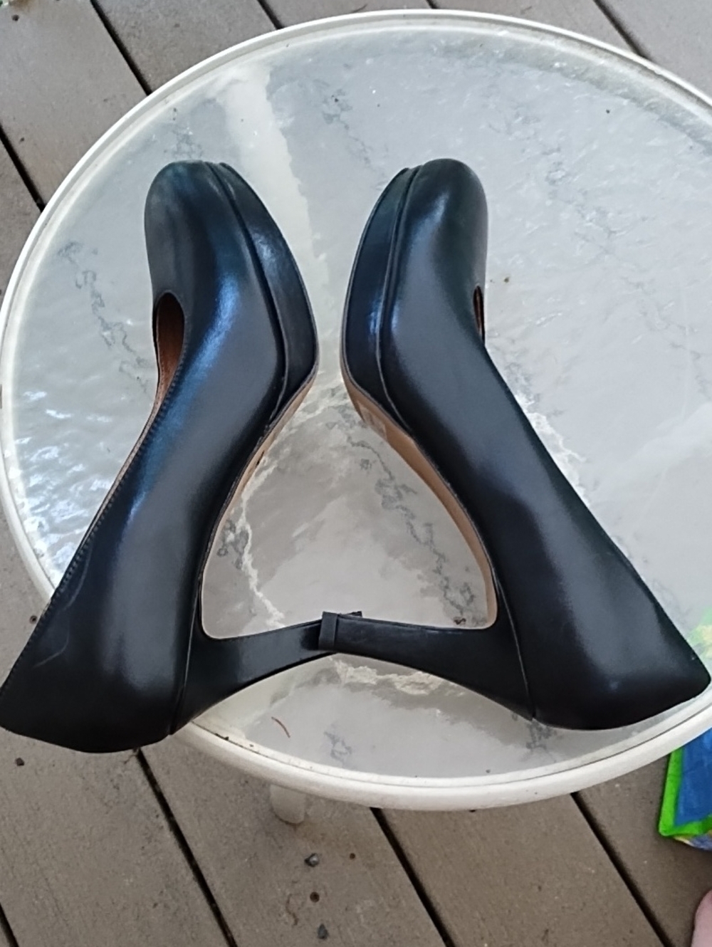 Clarks Classic Black Women's Pump - Sleek Leather Look - Picture 6 of 9